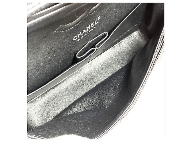 Borsa a tracolla Chanel Matelassé 25 Nero - vista 6
