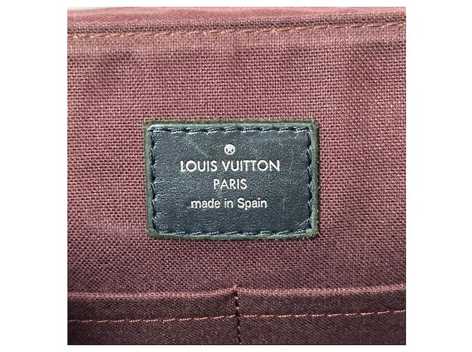 Borsa a tracolla Louis Vuitton District PM Marrone Monogramma - vista 14