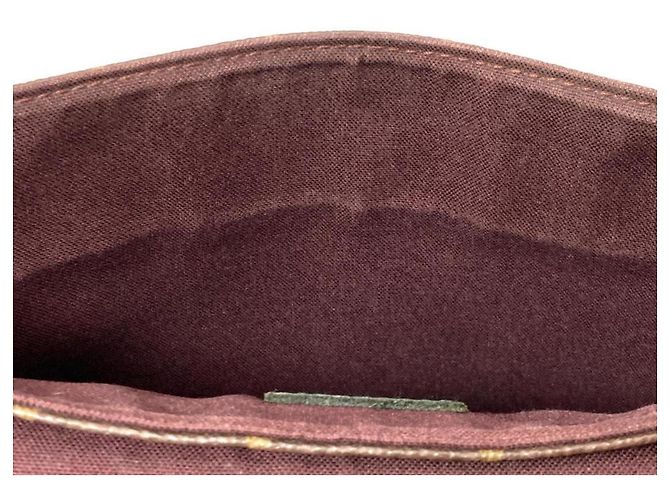 Borsa a tracolla Louis Vuitton District PM Marrone Monogramma - vista 7