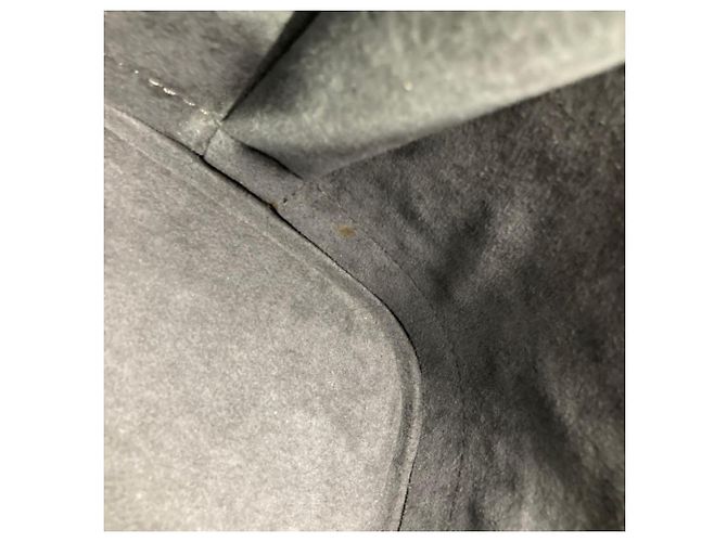 Borsa Louis Vuitton Alma in pelle Epi Nero - vista 8