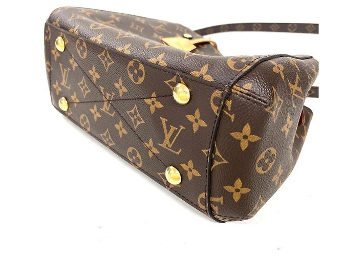 Borsa Louis Vuitton Montaigne BB Marrone - vista 3