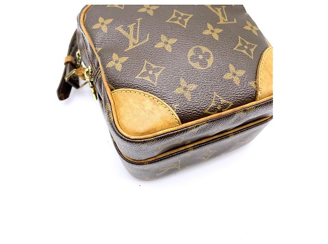 Louis Vuitton Amazone Monogram PM Marrone - vista 7