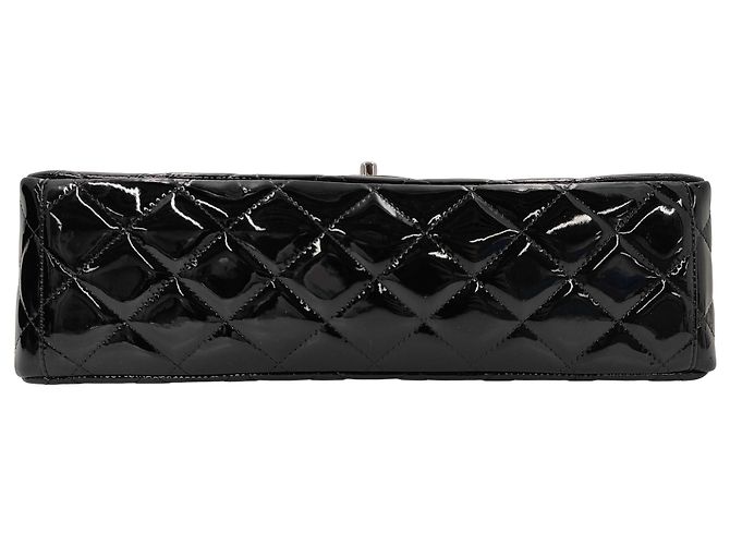 Chanel Timeless - Classic Double Flap Quilted Patent Maxi 33 x 23 x 10 Nero - vista 3