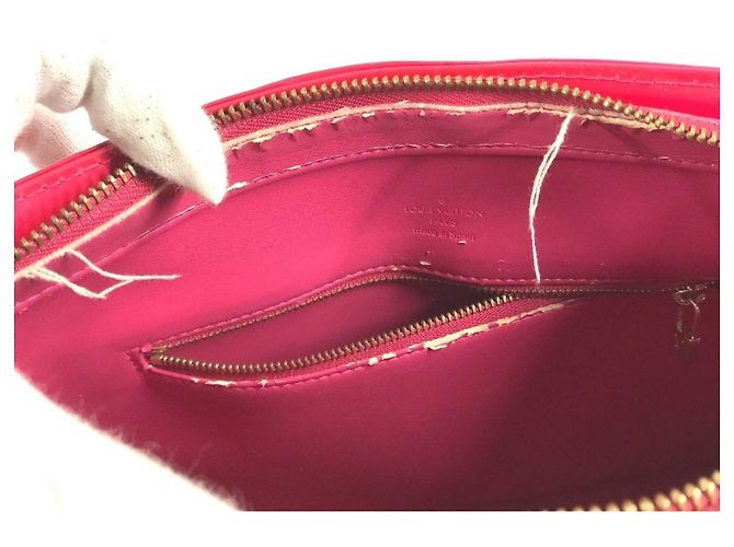 Borsa Louis Vuitton Monogram Vernis Houston in Fuchsia Pink Fuschia - vista 13