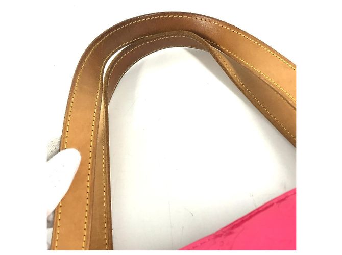 Borsa Louis Vuitton Monogram Vernis Houston in Fuchsia Pink Fuschia - vista 9