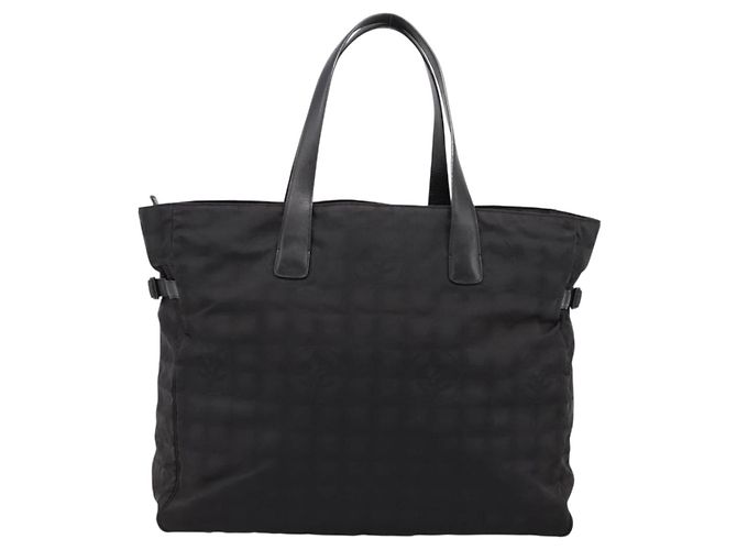 Borsa Tote CHANEL New Travel Line in tela nera e argento CC Auth ka5632 Nero - vista 2