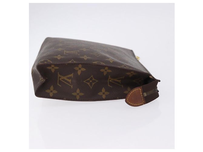LOUIS VUITTON Monogram Poche Toilette 26 Pouch M47542 LV Auth 183564 Monogramma - vista 4