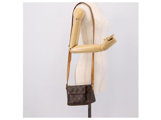 LOUIS VUITTON Monogram Viva Cite PM Shoulder Bag M51165 LV Auth 180768 Monogramma - vista 25