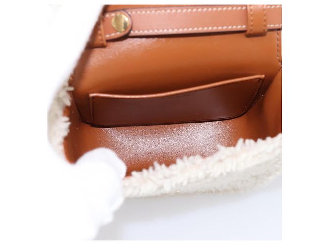 Céline CELINE Triomphe Mini Claude Shoulder Pouch Bore Beige Gold Auth 196467SAM Dorado - vista 16