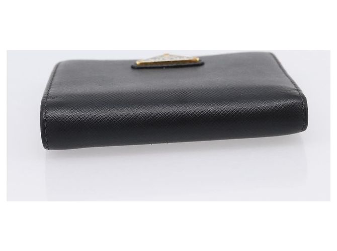 Saffiano Portafoglio Compatto PRADA Pelle Safiano Nero Oro Auth 196043A D'oro - vista 6