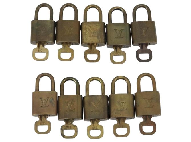 LOUIS VUITTON Set di 10 Lucchetti Lucchetto metallo Gold LV Auth 192561 D'oro - vista 2