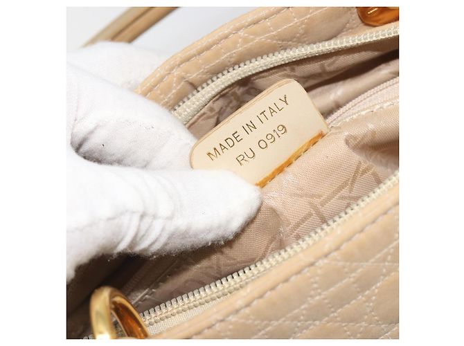 Borsa Christian Dior Lady Dior Canage Nylon Beige Gold Auth bs36737 D'oro - vista 22