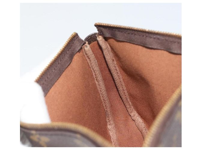 LOUIS VUITTON Mini Pochette Accessoires Accessory Pouch N41667 LV Auth 195032 Monograma - vista 19