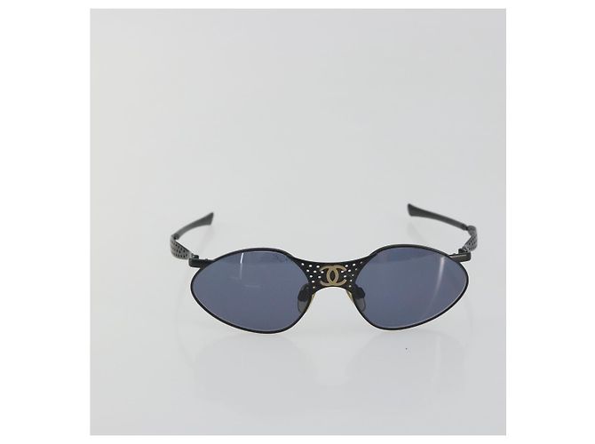 Occhiali da sole CHANEL Plastica Nero Dorato CC Auth 194408 - vista 2
