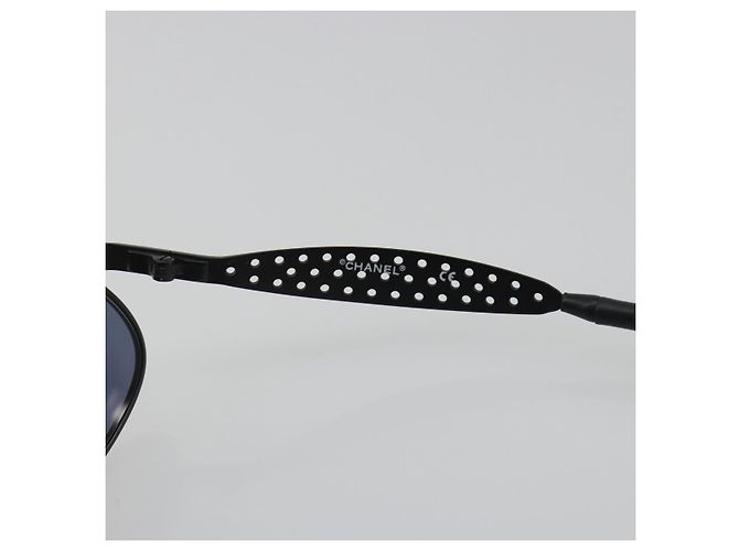 Occhiali da sole CHANEL Plastica Nero Dorato CC Auth 194408 - vista 9