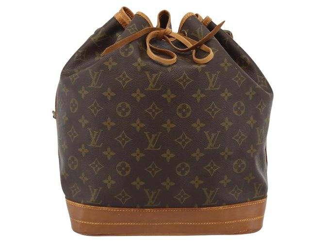 Borsa a tracolla LOUIS VUITTON Monogram Petit Noe M42226 LV Auth bs36701 Monogramma - vista 2