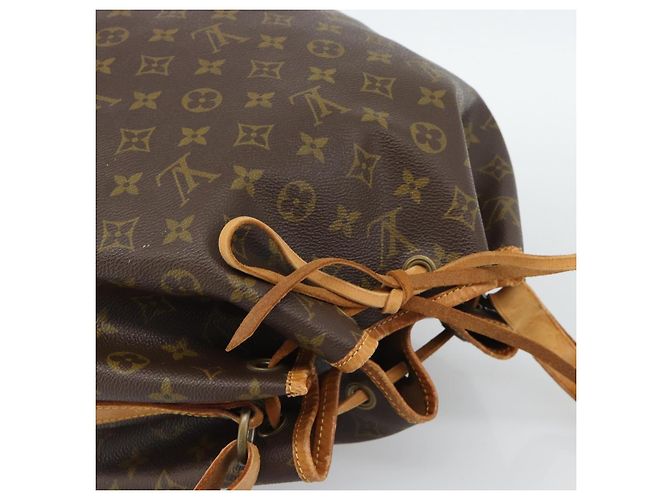 Borsa a tracolla LOUIS VUITTON Monogram Petit Noe M42226 LV Auth bs36701 Monogramma - vista 6