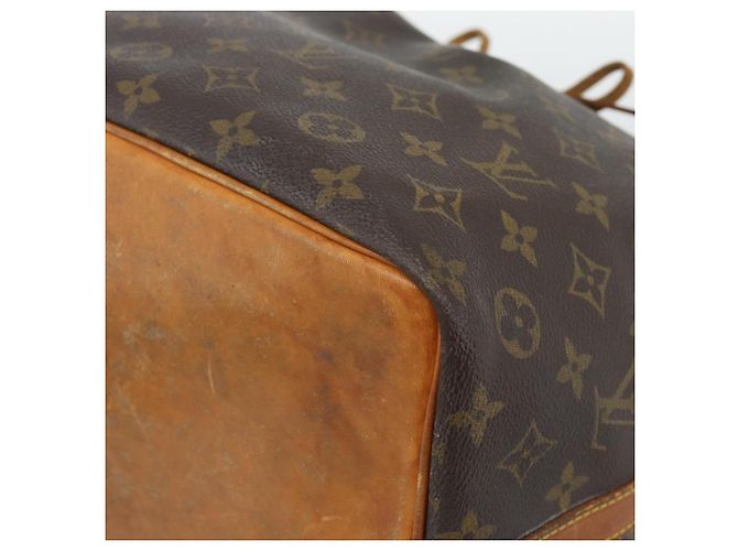 LOUIS VUITTON Monogram Petit Noe Shoulder Bag M42226 LV Auth 196026 Monogramma - vista 10