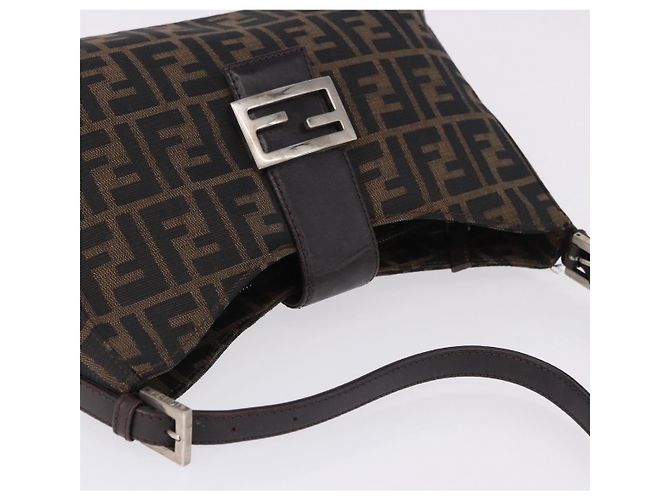 Borsa a tracolla FENDI Zucca Canvas Mamma Baguette Marrone Nero Auth 196776V - vista 6