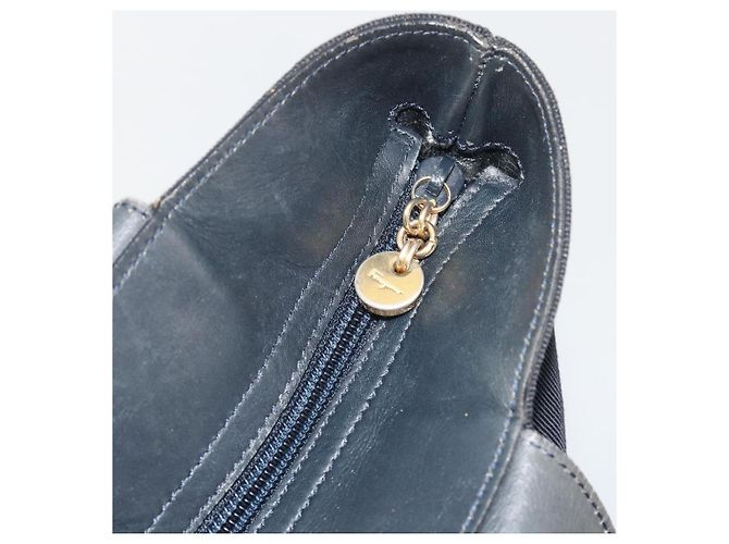 Salvatore Ferragamo Shoulder Bag Canvas Navy Gold Tone Auth gh2246 Navy blue - vista 15