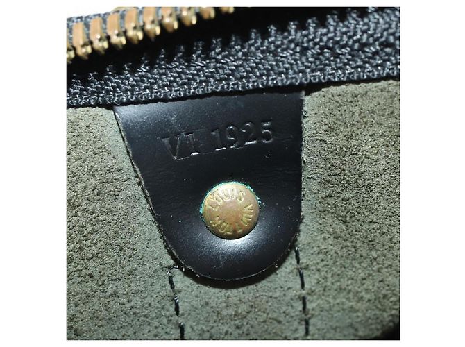 LOUIS VUITTON Epi Keepall 55 Boston Bag Noir M42952 LV Auth ep15146 Nero - vista 20