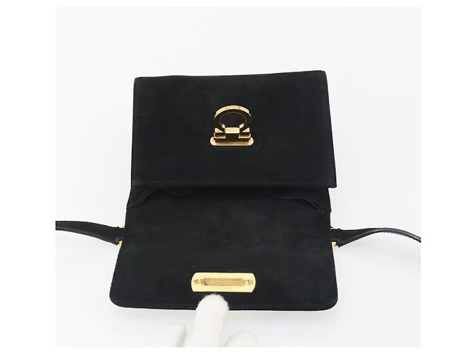 Borsa a tracolla Salvatore Ferragamo Gancini in camoscio nero e oro Auth 194354A D'oro - vista 15