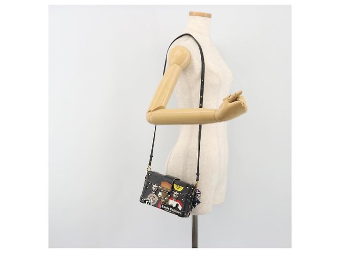 Borsa a tracolla LOUIS VUITTON Epi Petite Mar Nero Argento LV Auth 195331M - vista 25
