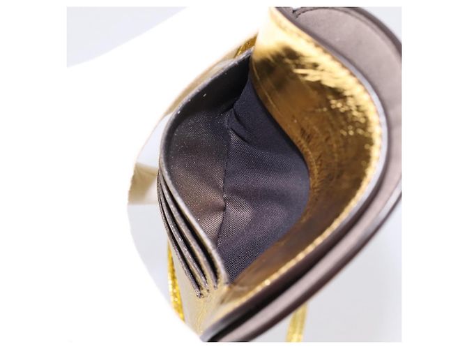 FENDI Olock Phone Holder Shoulder Pouch Leather Gold Auth 196474A D'oro - vista 19