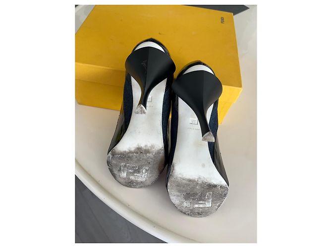 Stivaletti Fendi in denim e pelle verniciata nera Nero Blu - vista 13