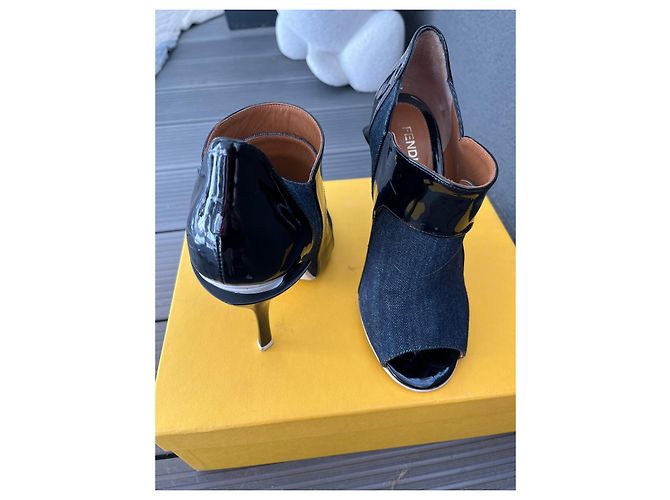 Stivaletti Fendi in denim e pelle verniciata nera Nero Blu - vista 15