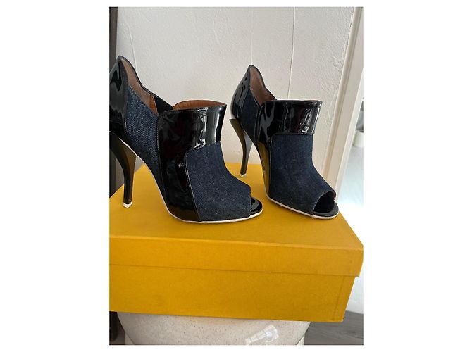 Stivaletti Fendi in denim e pelle verniciata nera Nero Blu - vista 5