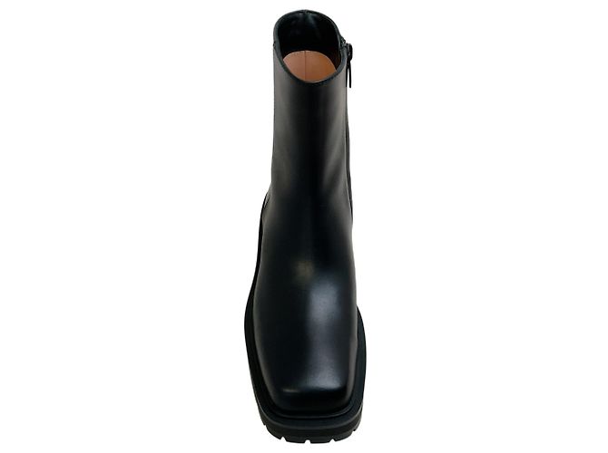 Gianvito Rossi Warner Stiefeletten aus schwarzem Leder mit quadratischer Kappe - Ansicht 4