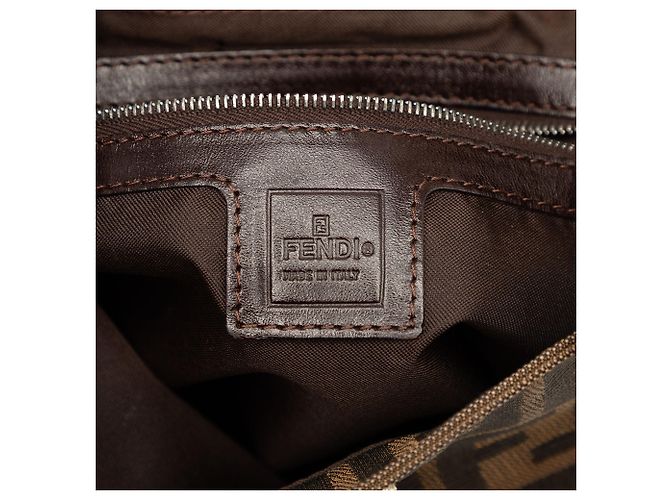 Borsa a tracolla Fendi Zucca Canvas marrone - vista 5
