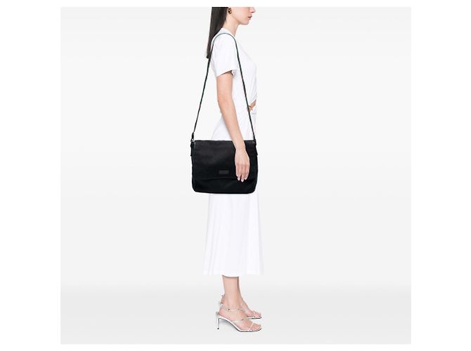 Borsa a tracolla con patta Gucci GG Canvas Web nera Nero - vista 5