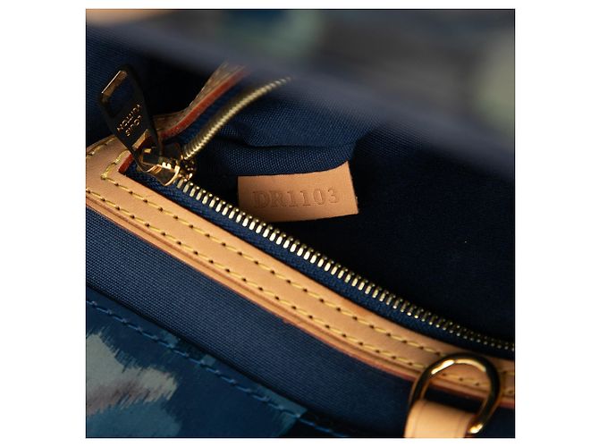 Borsa Louis Vuitton Monogram Vernis Ikat Catalina BB Blu - vista 6