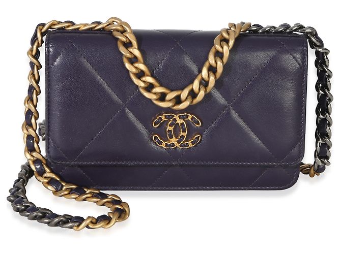 Chanel 19 Wallet On Chain em pele de cordeiro acolchoada roxa Roxo - vista 8