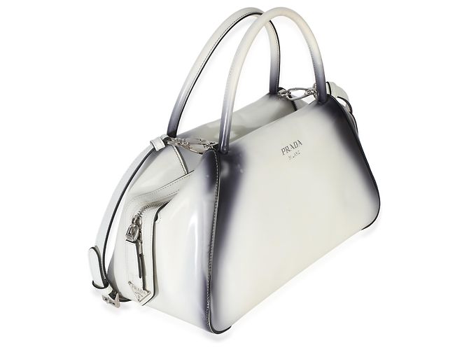 Borsa Supernova Medium Prada in Sfumato Spazzolato Bianco Nero - vista 4