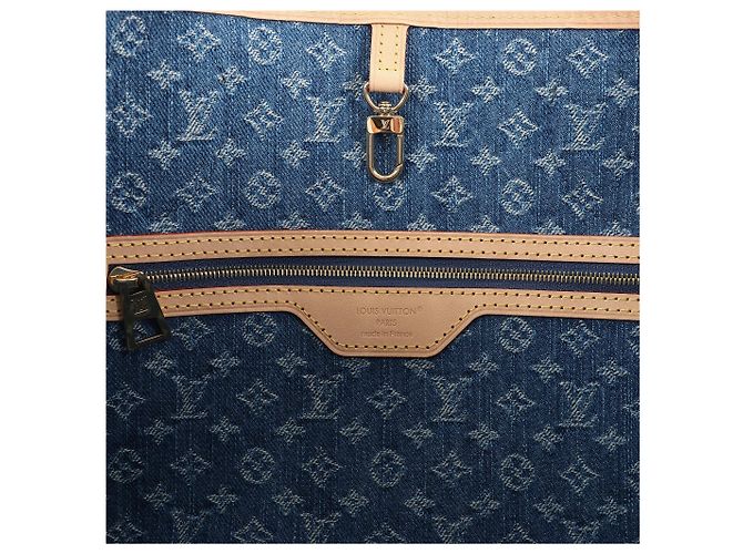 Borsa a tracolla Louis Vuitton Neverfull MM Monogram Denim in blu M13192 - vista 12
