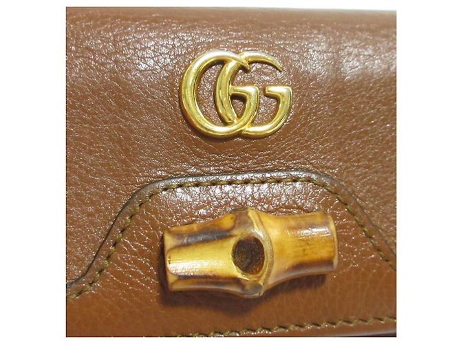 Cartera tri-fold Gucci Diana Bamboo Castaño - vista 6