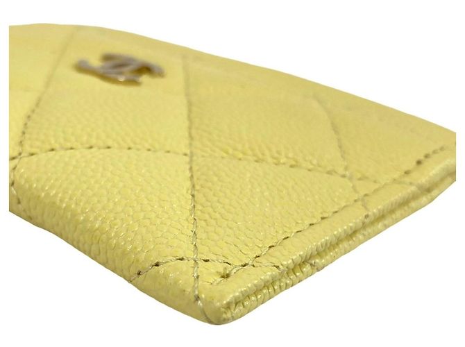 Tarjetero Chanel de piel de becerro granulada amarilla Amarillo - vista 7