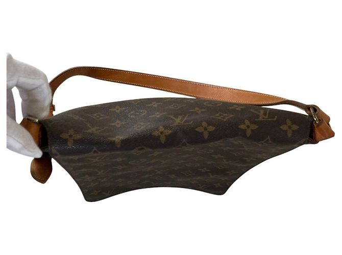 Borsa a tracolla Louis Vuitton Monogram Musette Marrone - vista 6