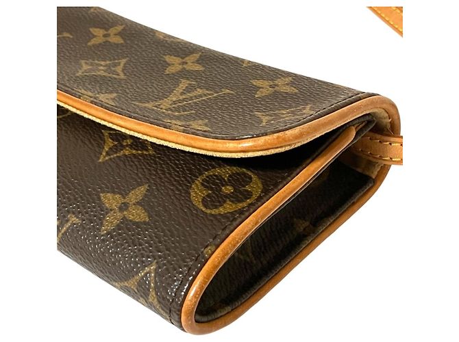 Borsa a tracolla Louis Vuitton Monogram Pochette Twin PM Marrone - vista 5