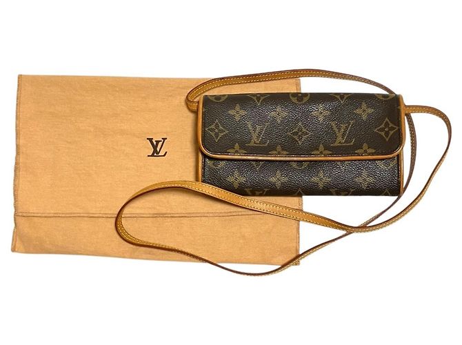 Borsa a tracolla Louis Vuitton Monogram Pochette Twin PM Marrone - vista 9