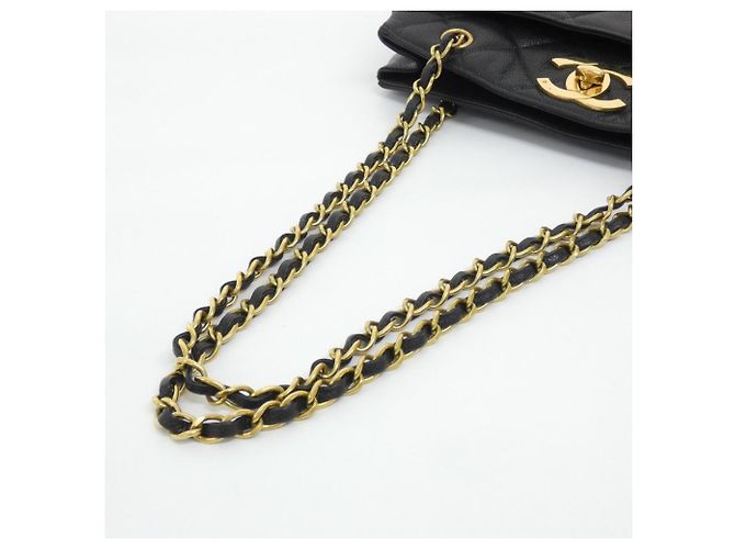 Timeless Bolso de hombro Chanel de piel de becerro granulada negra Negro - vista 8