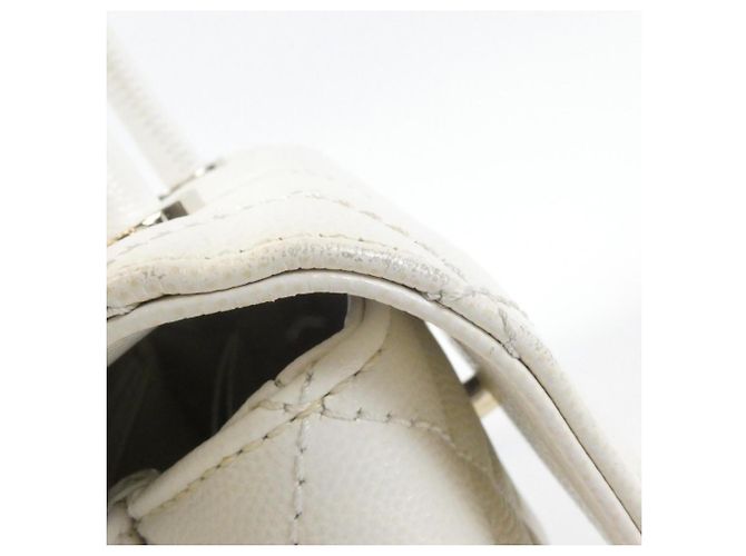 Borsa Chanel 92990 Bianca in pelle di vitello grana Bianco - vista 5