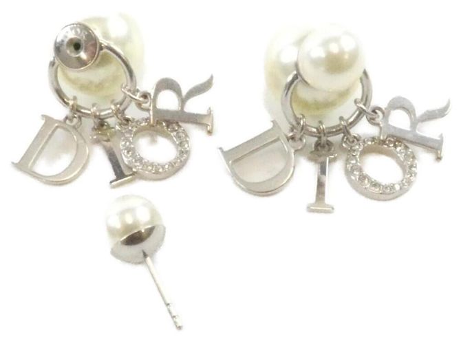 Boucles d'oreilles Christian Dior Tribal E1411TRICY Argenté Blanc - vue 3