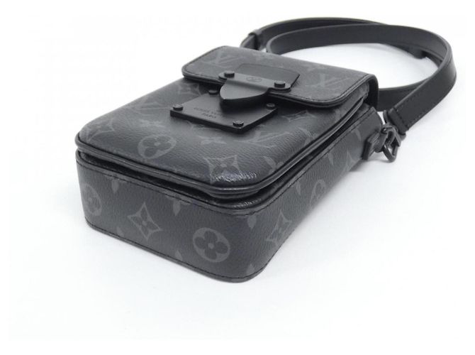 Portafoglio Vertical Wearable S-Lock Monogram Eclipse Louis Vuitton Nero Monogramma - vista 3