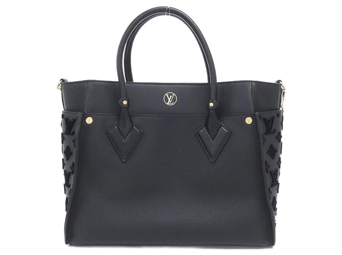 Louis Vuitton Monogram Tuftage On My Side MM Handtasche Schwarz - Ansicht 2