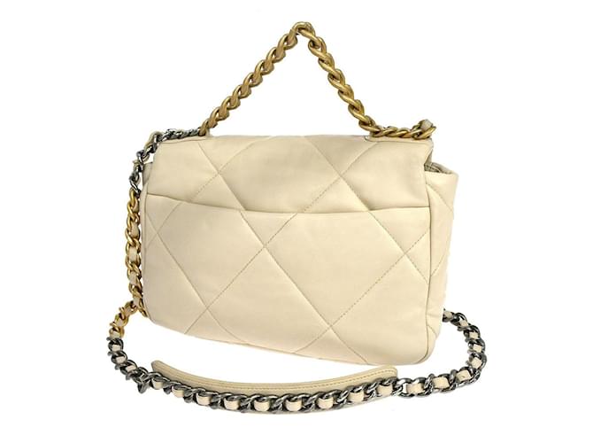 Chanel 19 Flap Quilted Leather Medium Beige - vista 2