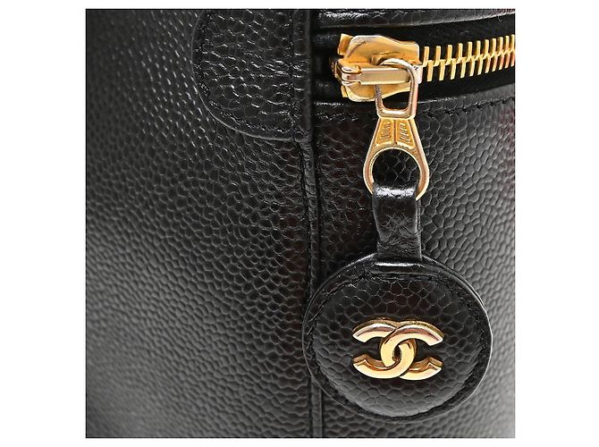 Beauty Case Chanel Vintage Timeless Caviar Tall Nero - vista 7